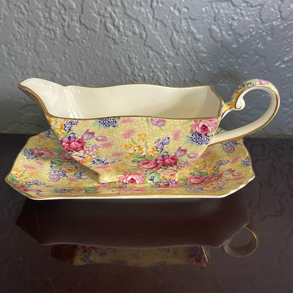 Royal Winton Grimwades-"WELBECK" CHINTZ SAUCE/GRAVY  & UNDER PLATE.